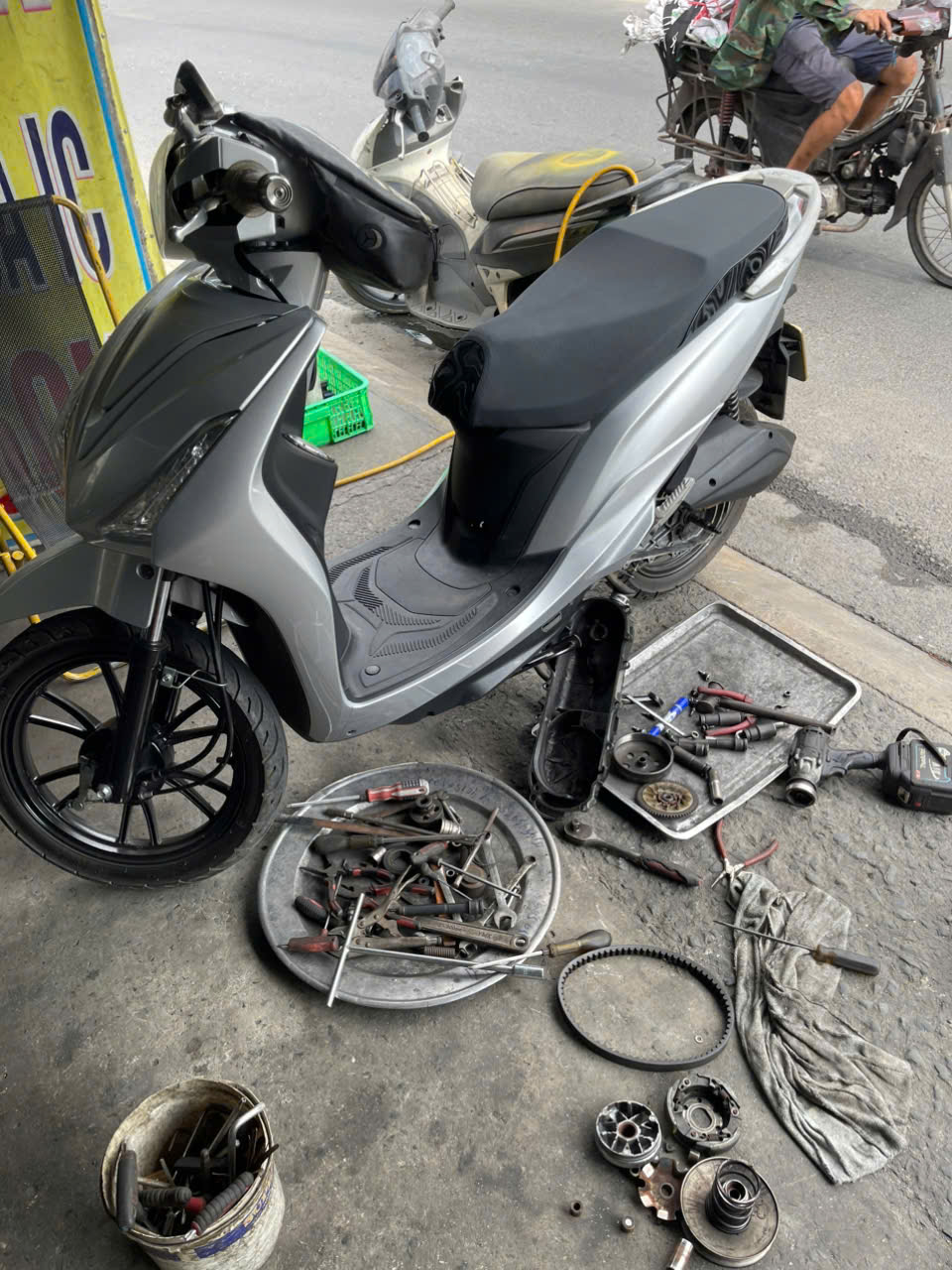 Vệ sinh nồi xe 50cc gồm những gì